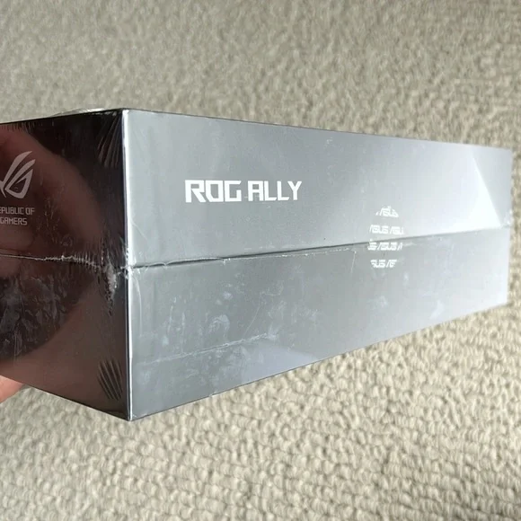 Brand New - ASUS ROG ALLY 7" Touch Gaming Console - Picture 3 of 5